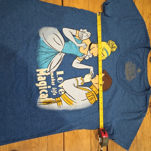 Disney Cinderella/Prince Charming Blue Tee with Gold Logo XL - Picture 4 of 8